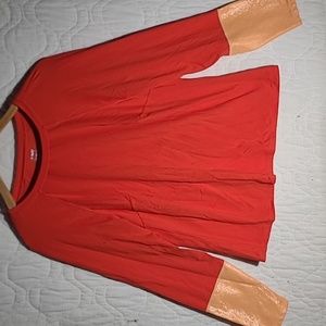 Red Joylab Workout Top size XXL